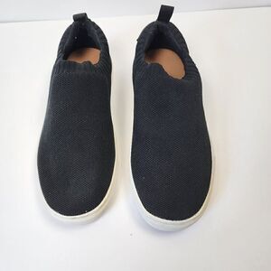 TORRID WOMEN'S STRETCH KNIT SLIP ON SNEAKERS SIZE 6 1/2 WW